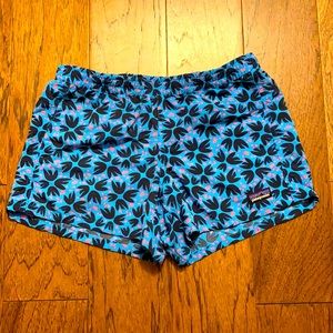 Girl size XL Patagonia shorts